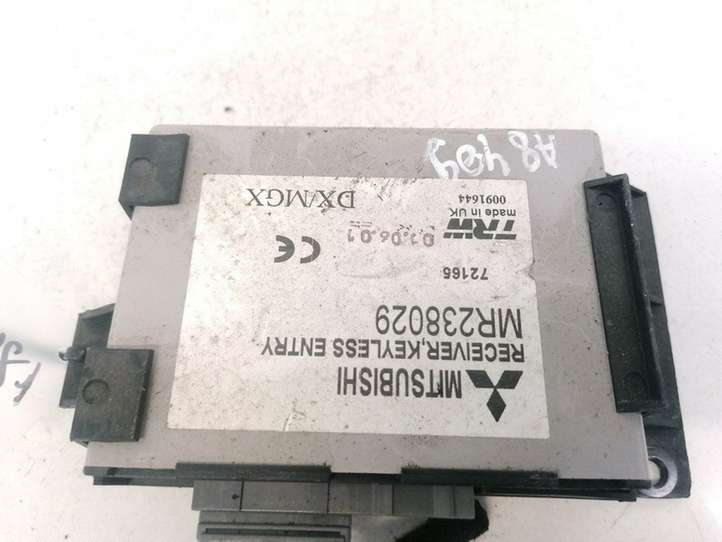Mitsubishi Carisma (1999 - 2004)  MR238029 Mодуль kомфортa