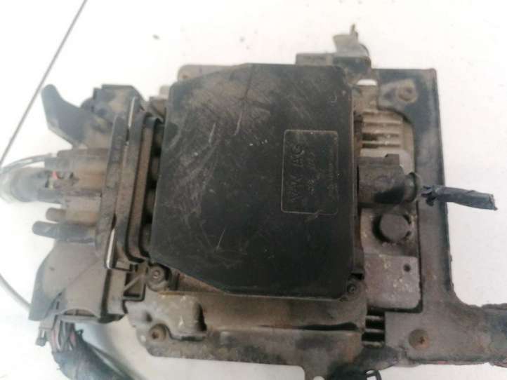 Chrysler Sebring (ST-22 - JR) (2000 - 2007)  6Q0906625 Соленоидный клапан