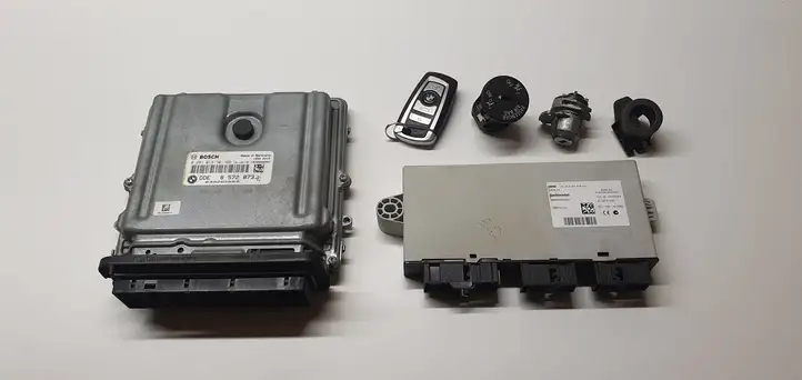 BMW 6 F12 F13 (2010 - 2018) 8572873 Комплект системы зажигания — фото 1