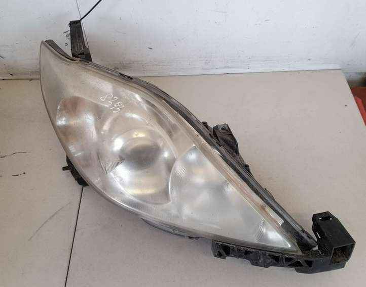 Mazda 5 (2005 - 2010)  p4998 Передняя фара