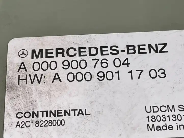 Mercedes-Benz E W238 (2017 - ) A0009007604 Блок управления системой выбросов — фото 4