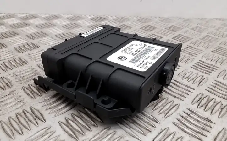 Volkswagen Touareg II (2010 - 2018)  0C8927750AM Блок управления коробки передач