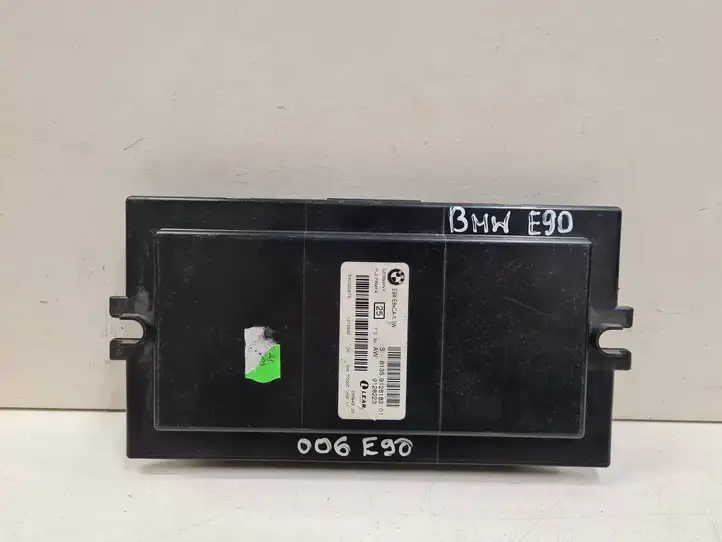 BMW 3 E90 E91 (2005 - 2012)  9128223 Модуль фонарей