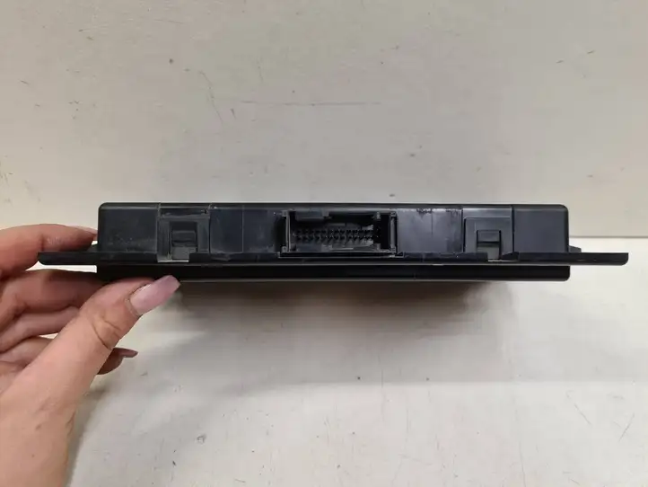 BMW 3 E90 E91 (2005 - 2012)  9128223 Модуль фонарей