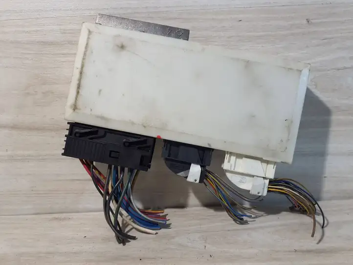 BMW 5 E39 (1996 - 2003)  61358376693 Mодуль kомфортa