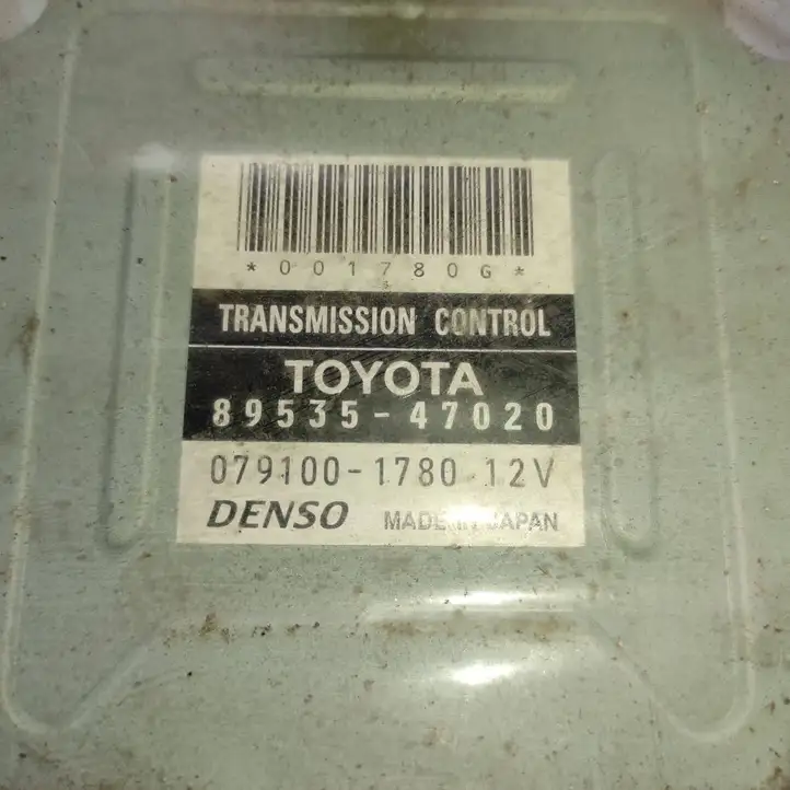 Toyota Prius (XW20) (2003 - 2009) 8953547020 Блок управления АКПП — фото 4