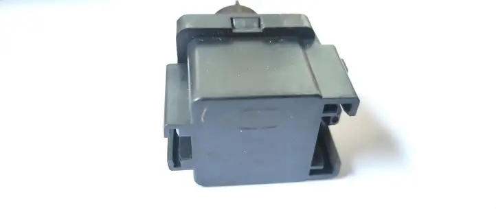 Ford Mondeo Mk III (2000 - 2007)  12A644AA Другой датчик