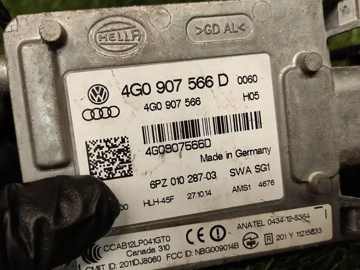 Audi A6 C7 (2011 - 2014) 4G0907566D Радар контроля слепых зон — фото 3
