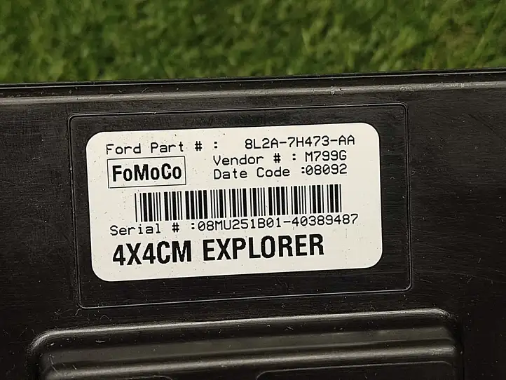 Ford Explorer (2005 - 2010) 8L2A7H473AA Блок управления раздаточной коробкой — фото 2