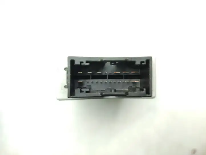 BMW X3 F25 (2010 - 2017)  6855562 Блок управления крюка для прицепа