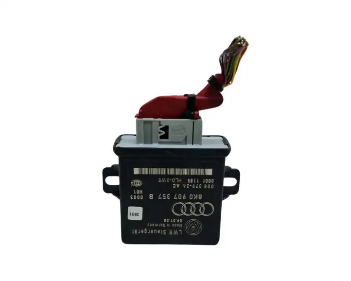 Audi A4 S4 B8 8K (2007 - 2011) 8K0907357B Блок управления светом — фото 1