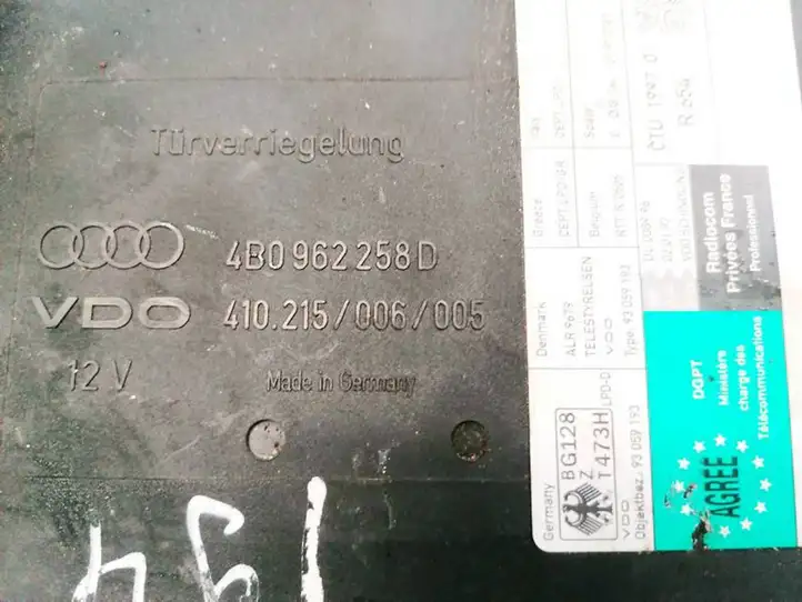 Audi A6 S6 C5 4B (2001 - 2004) 4b0962258d Модуль комфорта — фото 3