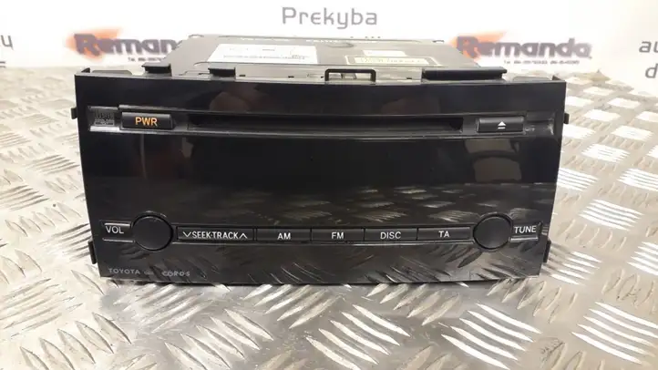 Toyota Prius (XW20) (2003 - 2009) 8612047280 Магнитола / мультимедийная система — фото 1