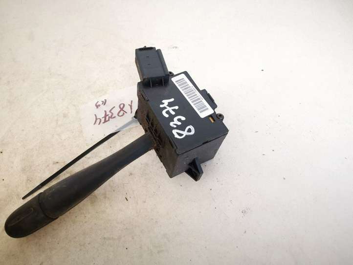 Chrysler Town and Country (2000 - 2007)  04685711aa Ручка поворотов/ фонарей