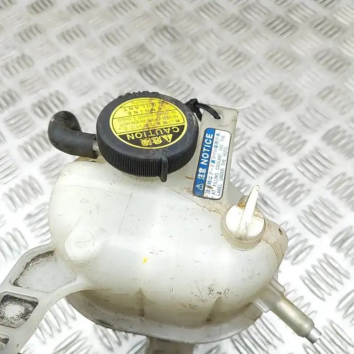 Toyota Celica T230 (1999 - 2006) 1647022020 Расширительный бачок — фото 3