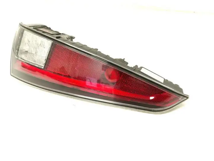 Toyota Prius (XW50) (2015 - ) 8158047011 Задняя противотуманная фара — фото 5