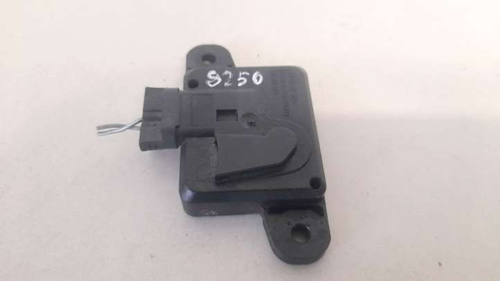 Opel Zafira (1999 - 2003)  09133263 Датчик удара надувных подушек