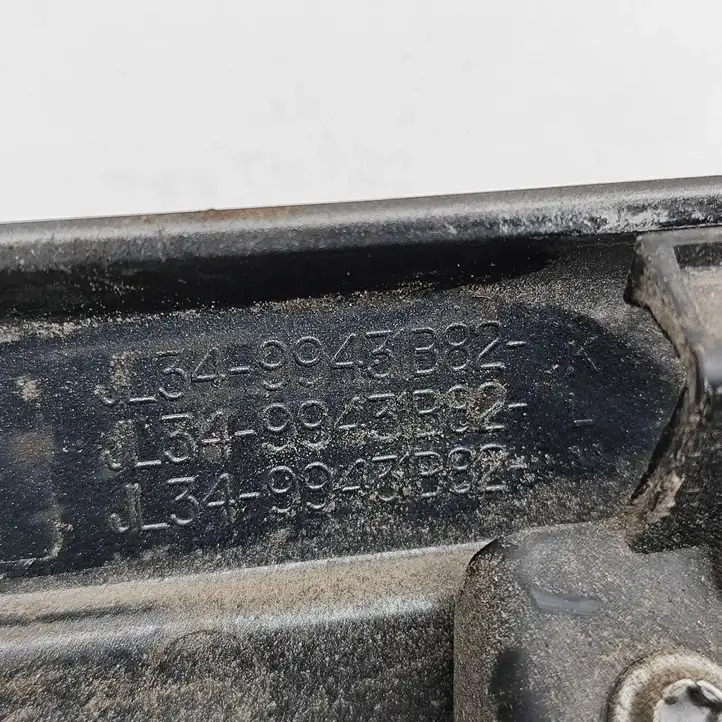 Ford F150 (2020 - ) JL349943B82K Кнопка закрытия багажника — фото 6