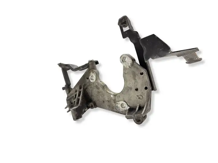 Audi A6 Allroad C6 (2006 - 2008) 059130147 Кронштейн топливного насоса — фото 1