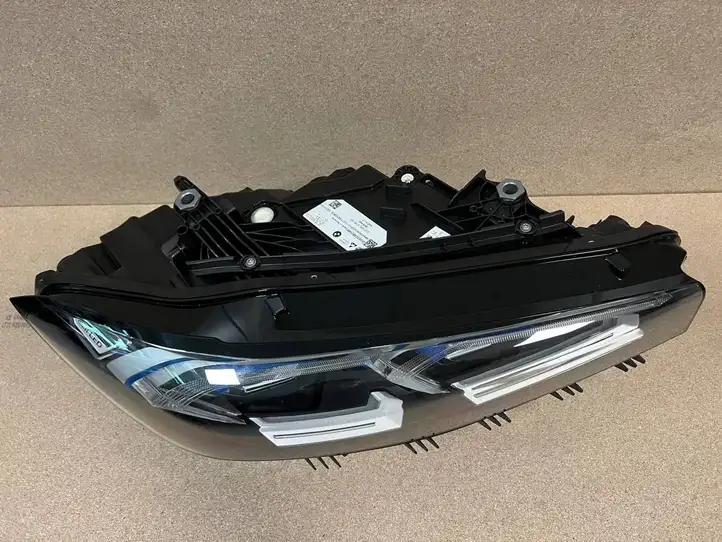 BMW 3 G20 G21 (2019 - ) 945080602 Дневные ходовые огни (LED) — фото 2