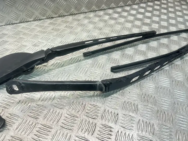 BMW 5 E60 E61 (2004 - 2010) 7198597 Комплект очистителей — фото 2