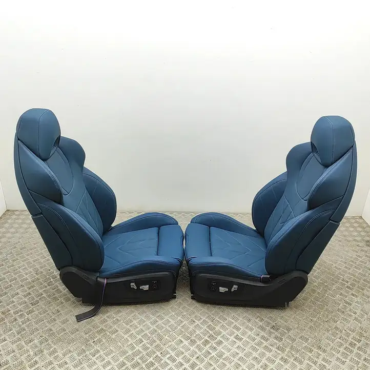BMW XM (2022 - ) 5A685E3 Комплект салона — фото 13