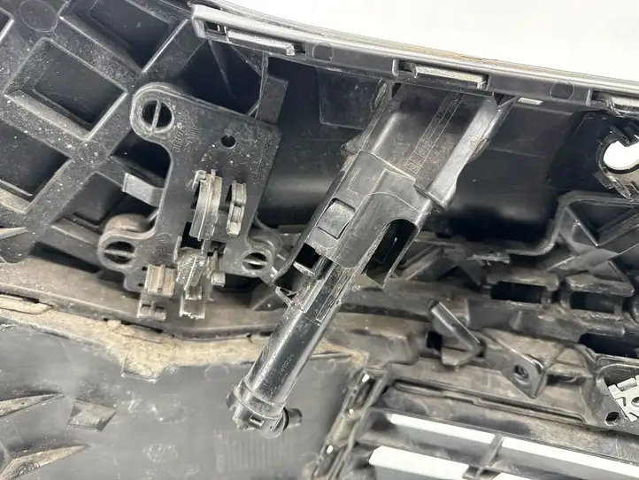 Volkswagen Arteon (2017 - ) 3G8807177A Угловая часть переднего бампера — фото 1