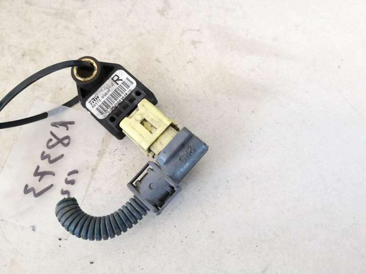 Toyota Avensis T250 (2003 - 2006)  8917305030 Датчик удара надувных подушек