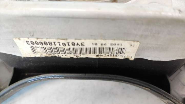 Mitsubishi Carisma (1999 - 2004)  3Y01011800003 Подушка безопастности руля