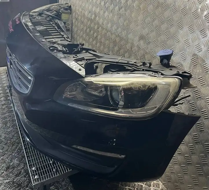 Volvo V60 (2013 - 2018) VOLVOV60 Комплект переднего бампера — фото 3