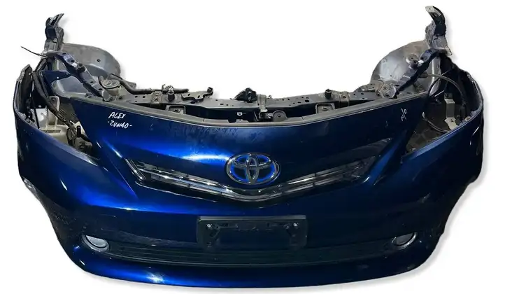 Toyota Prius+ (ZVW40) (2011 - 2018) PRIUSZVW40 Комплект переднего бампера — фото 1
