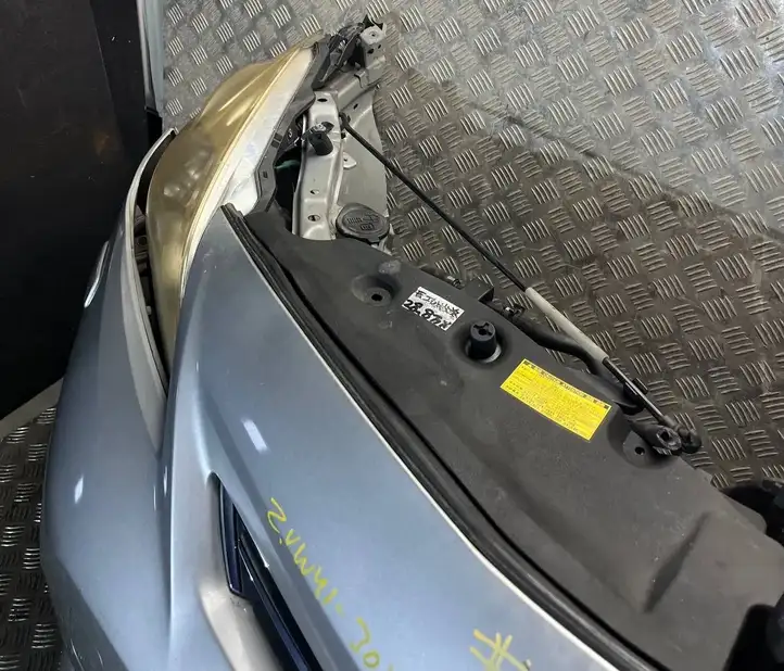 Toyota Prius+ (ZVW40) (2011 - 2018) PRIUSZVW40 Комплект переднего бампера — фото 4