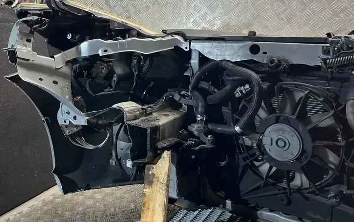 Toyota Prius+ (ZVW40) (2011 - 2018) PRIUSZVW40 Комплект переднего бампера — фото 7