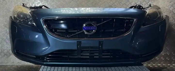 (2012 - 2016) VOLVOV40 Комплект переднего бампера — фото 4