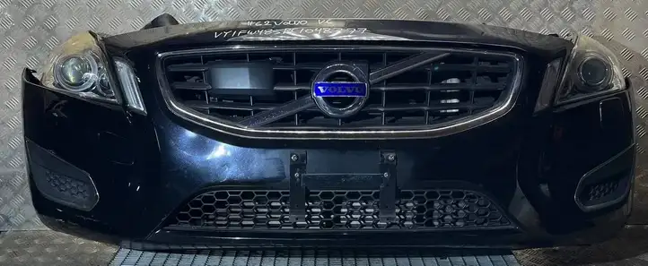 Volvo V60 (2013 - 2018) YV1FW485BC1048777 Комплект переднего бампера — фото 1