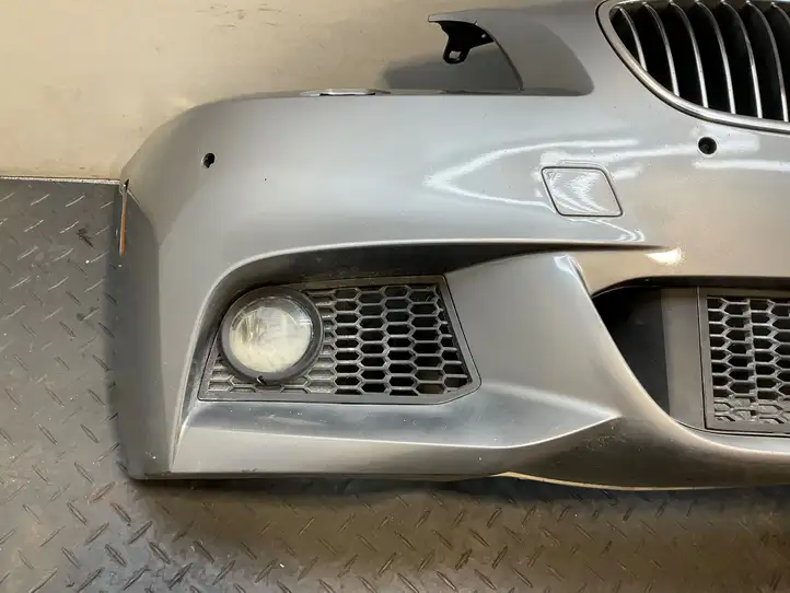 BMW 5 F10 F11 (2009 - 2016) 7905289 Комплект переднего бампера — фото 14