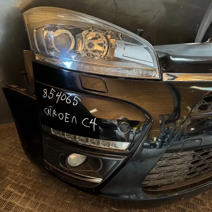 Citroen C4 I Picasso (2006 - 2013) Комплект переднего бампера — фото 2