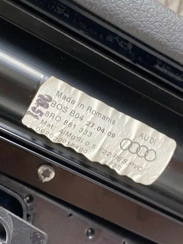 Audi Q5 SQ5 (2008 - 2012) 8R0861333 Обшивка задней двери — фото 5