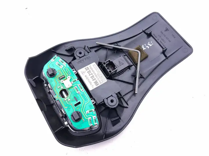 Porsche 911 996 (1997 - 2005) 99661821001 Передняя подсветка — фото 5