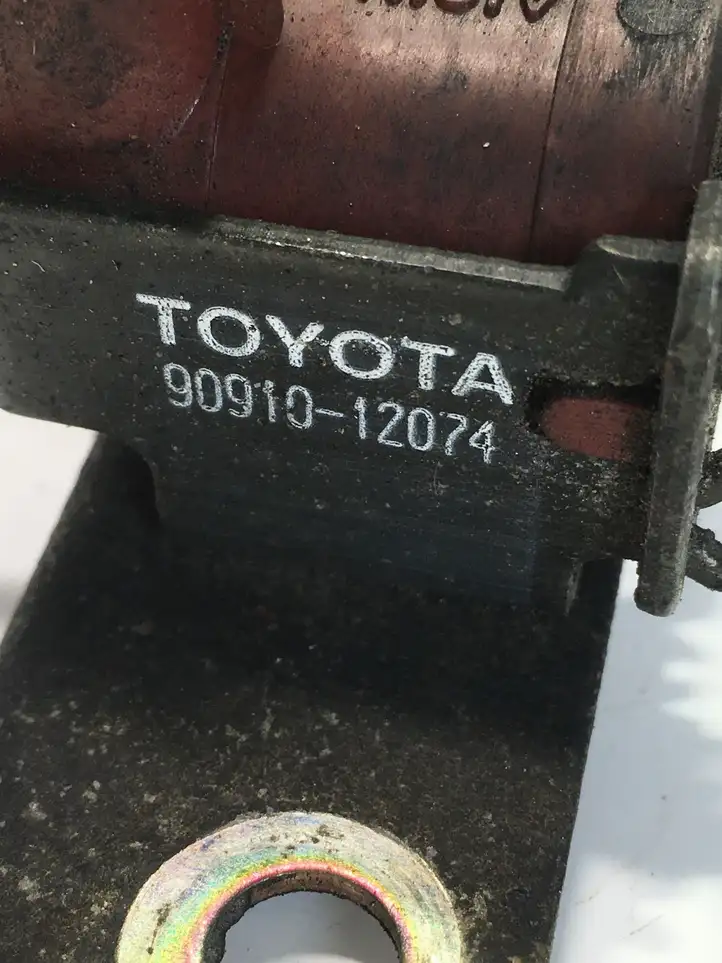 Toyota Land Cruiser (J120) (2002 - 2009) 9091012074 Соленоид турбины — фото 1