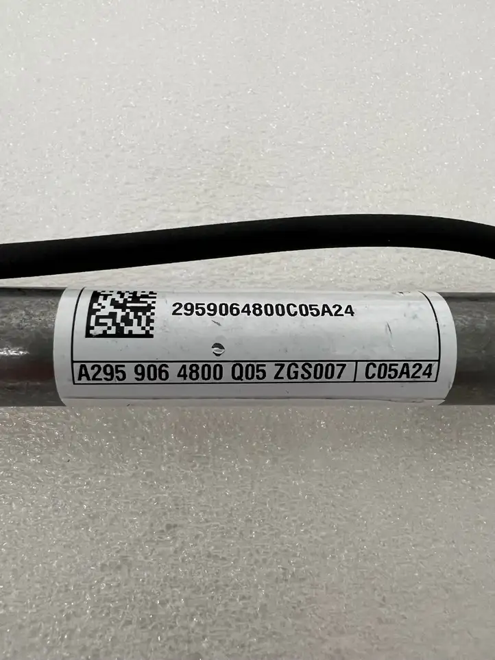 Mercedes-Benz EQE v295 (2022 - ) A2959064800 Привод подушки безопасности пешехода — фото 4