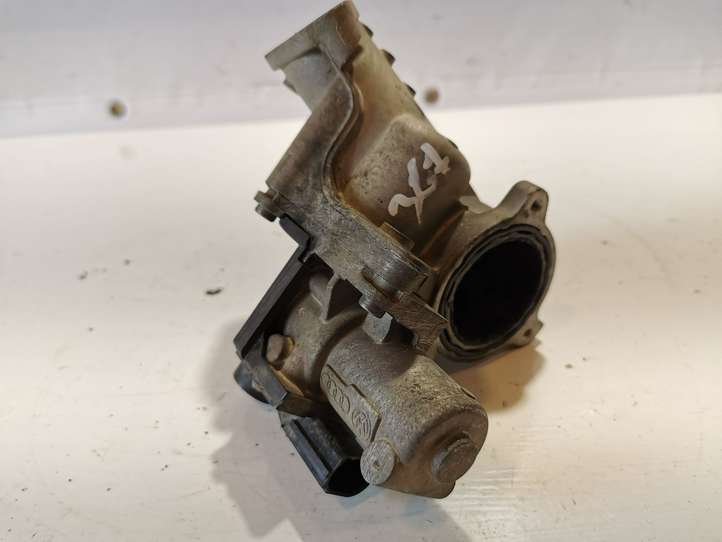 Volkswagen Caddy (2004 - 2010)  03G129637A Клапан EGR