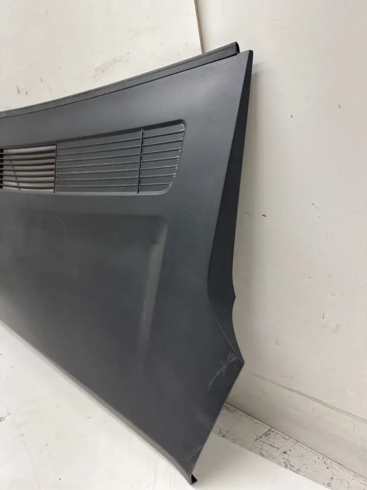Tesla Model S (2021 - ) 156426000C Жабо стеклоочистителей — фото 2