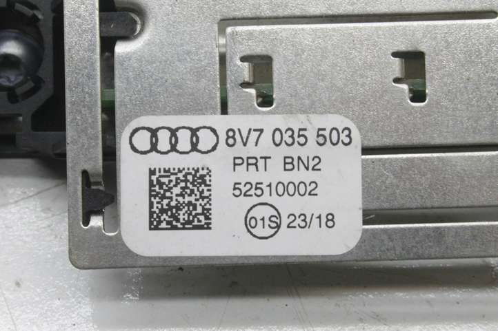 Audi A5 (2016 - )  8V7035503 Антенна (антенна GPS)