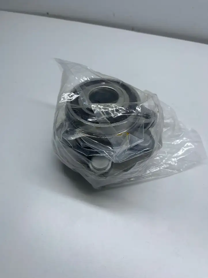 Tesla Model 3 (2017 - 2023) 104412100B Подшипник колеса — фото 1