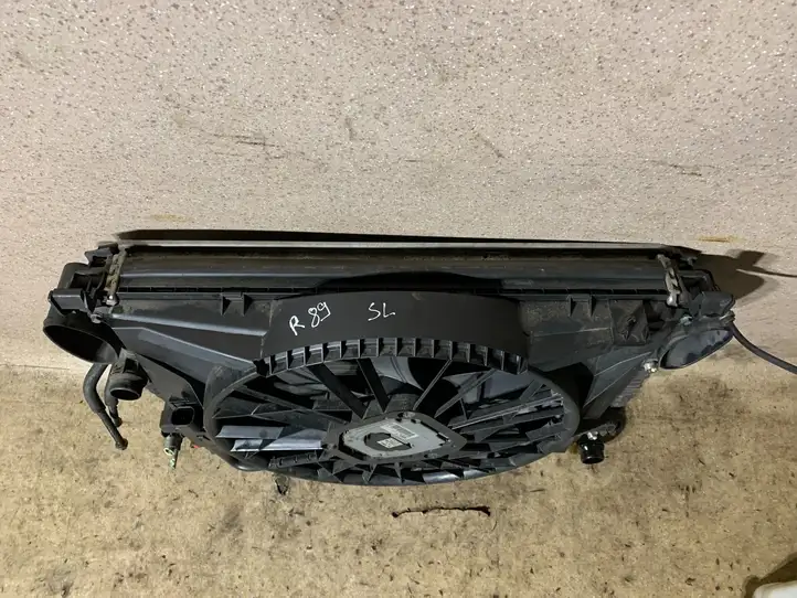 Mercedes-Benz SL R230 (2001 - 2012) A2305000104 Радиатор охлаждающей жидкости двигателя — фото 3