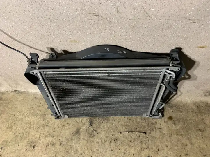 Mercedes-Benz SL R230 (2001 - 2012) A2305000104 Радиатор охлаждающей жидкости двигателя — фото 5