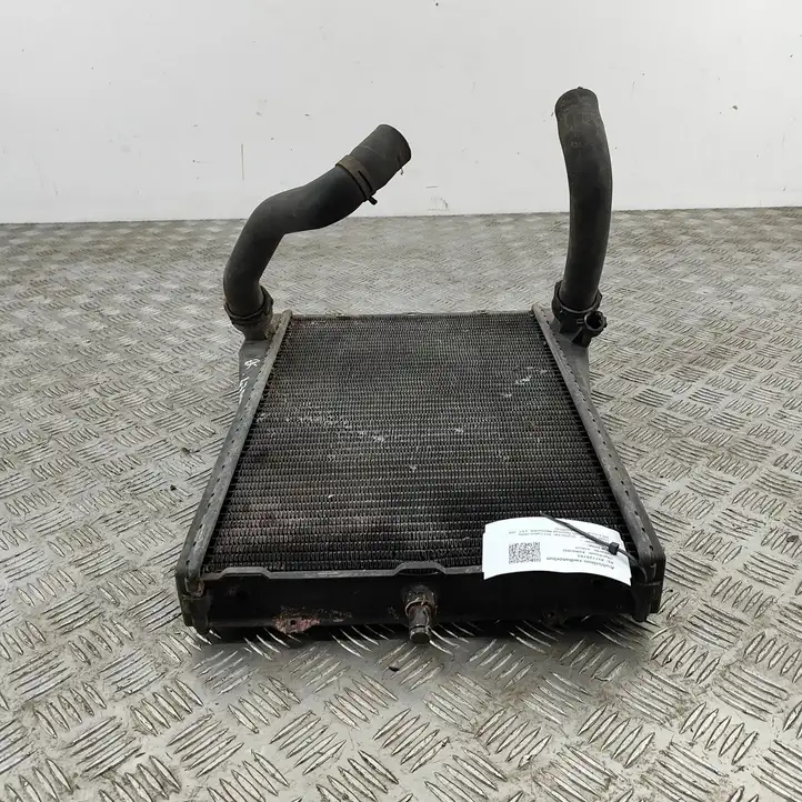 Porsche 911 996 (1997 - 2005) 99610613172 Радиатор охлаждающей жидкости двигателя — фото 3