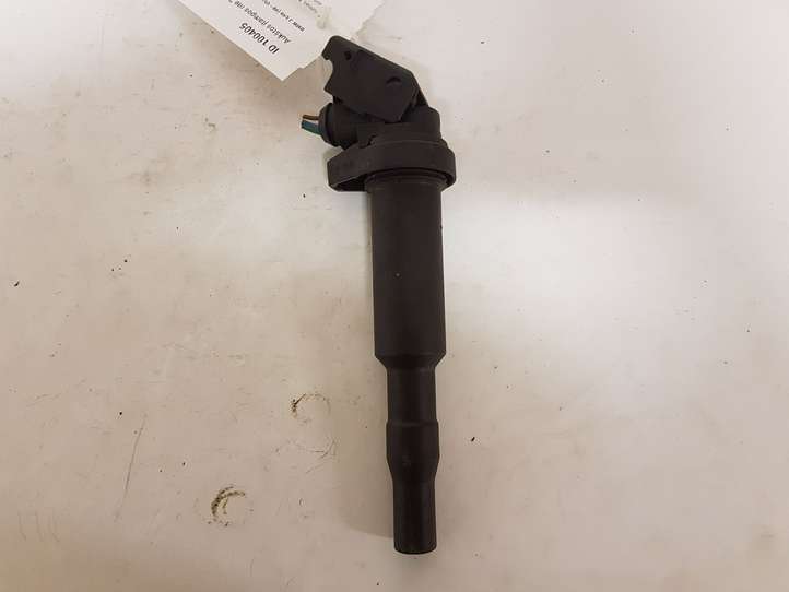 BMW 3 E46 (1998 - 2005)  0221504464 Реле высокого напряжения (катушка зажигания, бобина)