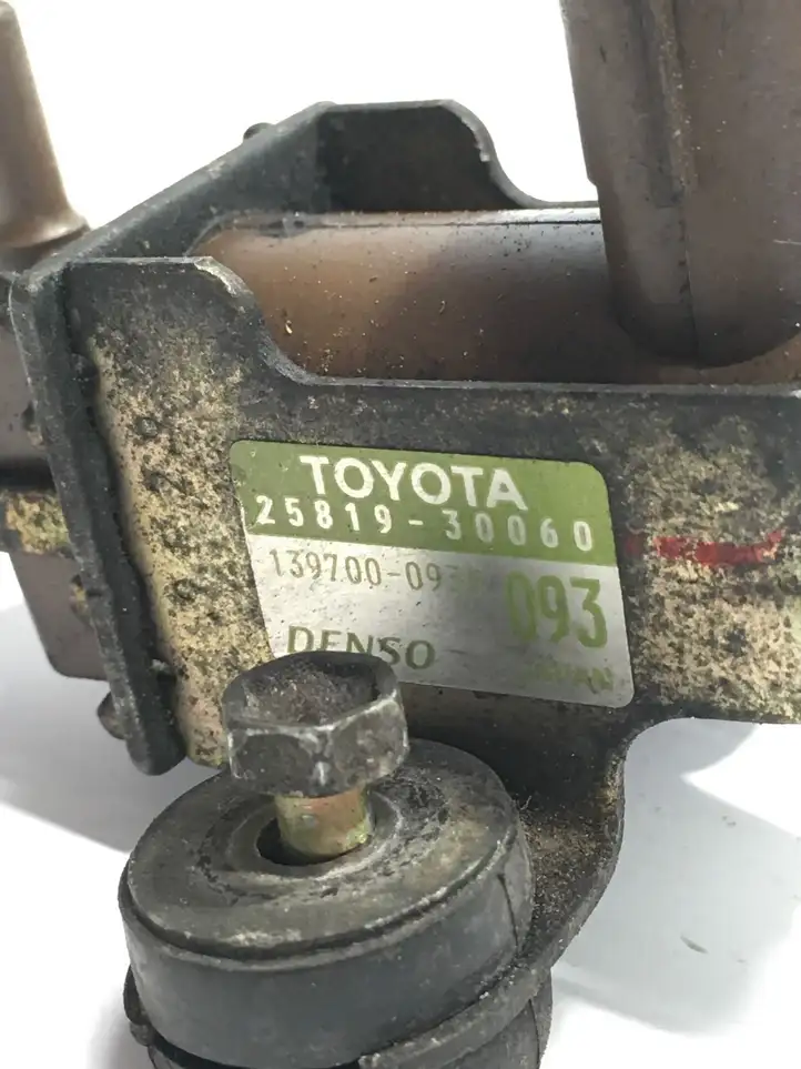 Toyota Land Cruiser (J120) (2002 - 2009) 2581930060 Соленоид турбины — фото 5
